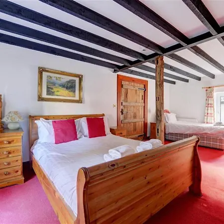 Sprawling Holiday In District With Garden * Grasmere